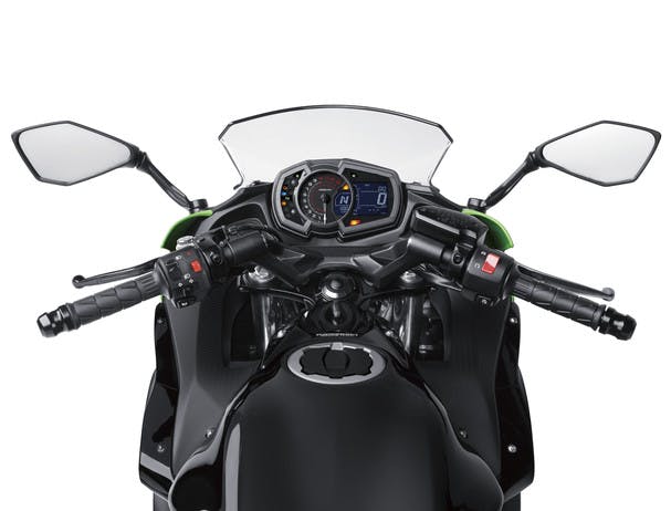 KAWASAKI NINJA 650L ergonomics