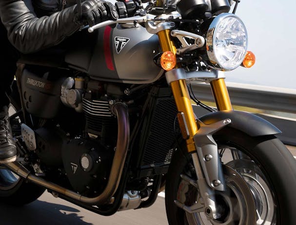 Triumph Thruxton RS forks