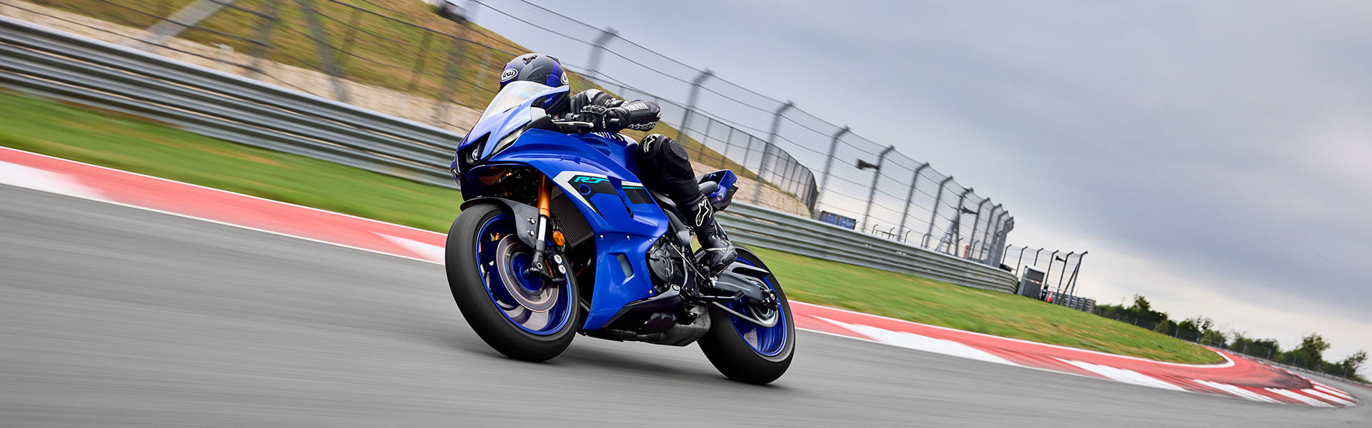 Yamaha YZF-R7LA | Best Prices & Test Rides | Bikebiz Sydney
