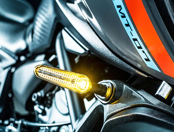 Yamaha MT-07LA LED indicators