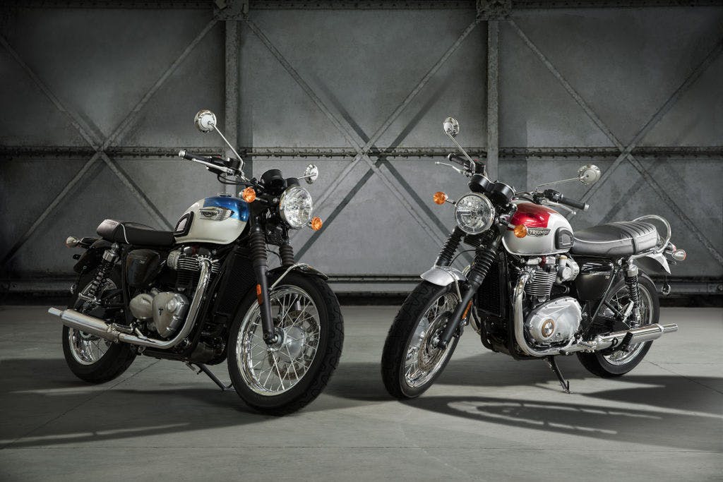 TRIUMPH THE BONNEVILLE T100 in fusion white and aegean and new england white and intense orange blue colour, parked