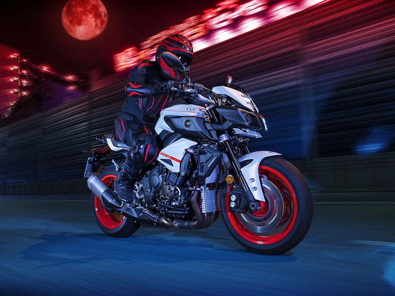Yamaha MT-10 in Ice Fluo colour