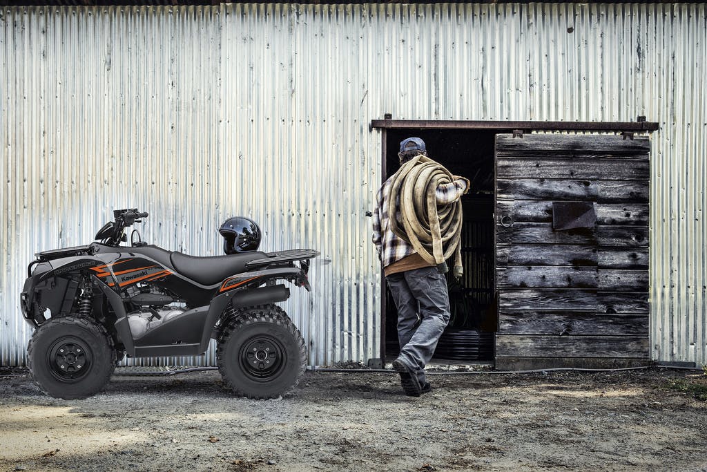 2018 KAWASAKI BRUTE FORCE 300 in Super Black Colour