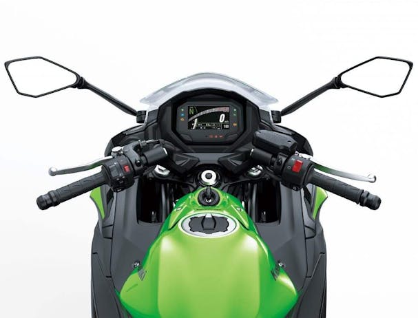 Kawasaki Ninja 650L SE ergonomics