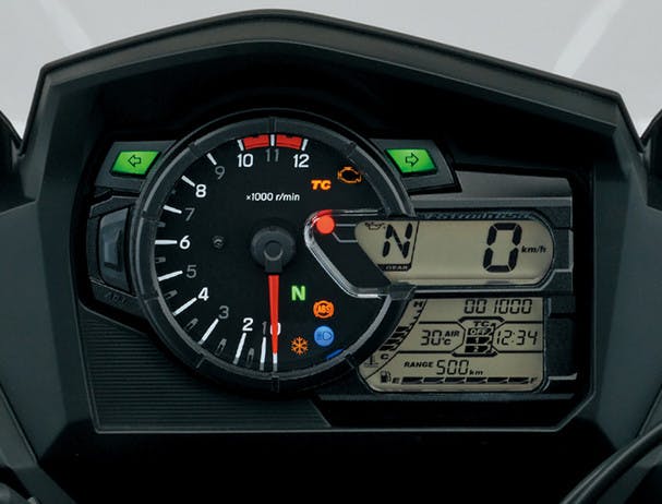 SUZUKI V-STROM 650 ABS instrument panel