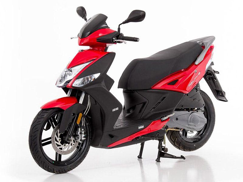 Kymco Agility 16+ 125 in bright red colour