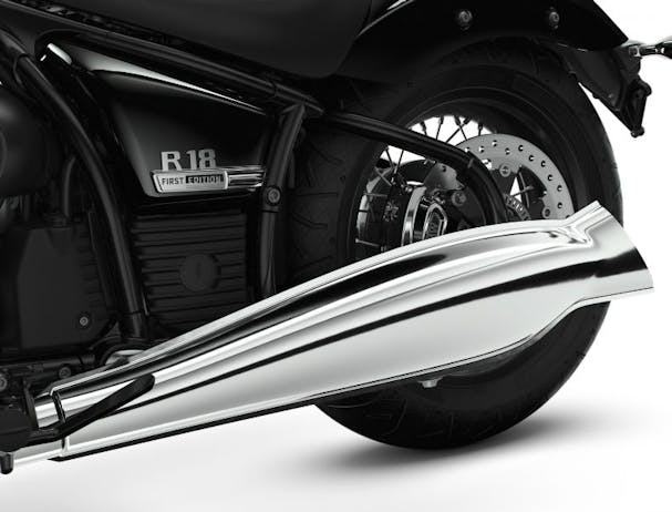 BMW R 18 pipe