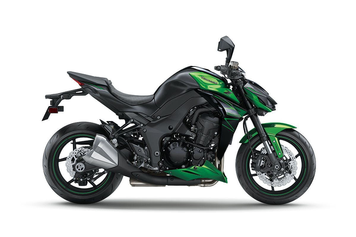 Kawasaki Z1000 in metallic matte carbon gray with emerald blazed green and metallic diablo black colour.