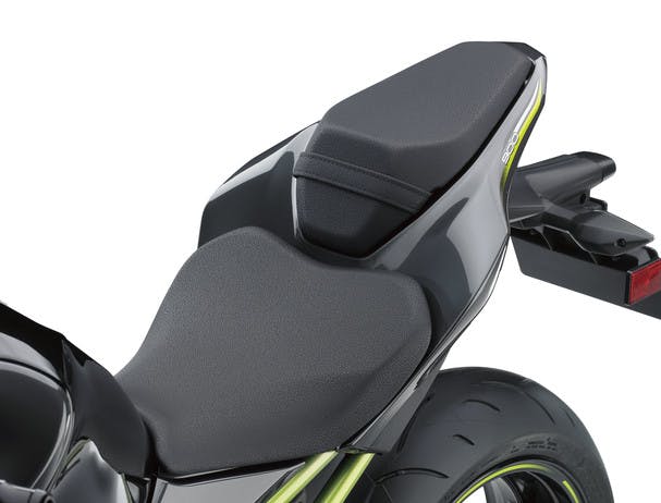 z900 high seat