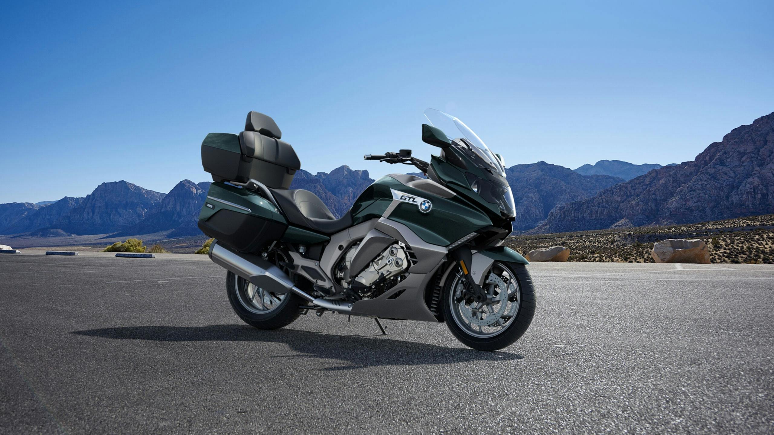 BMW K 1600 GTL SPEZIAL in option 719 blue planet metallic colour, parked on a road