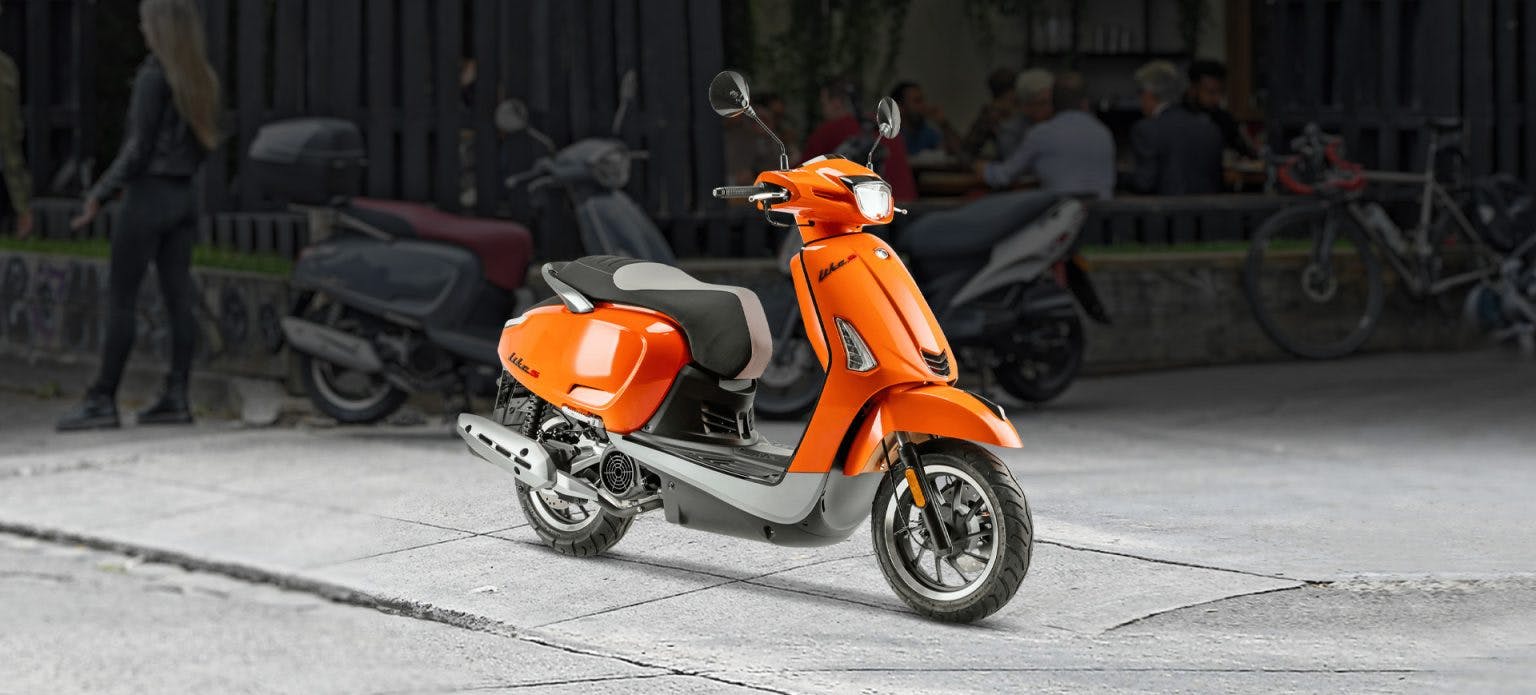 Kymco Like 150 S in orange colour