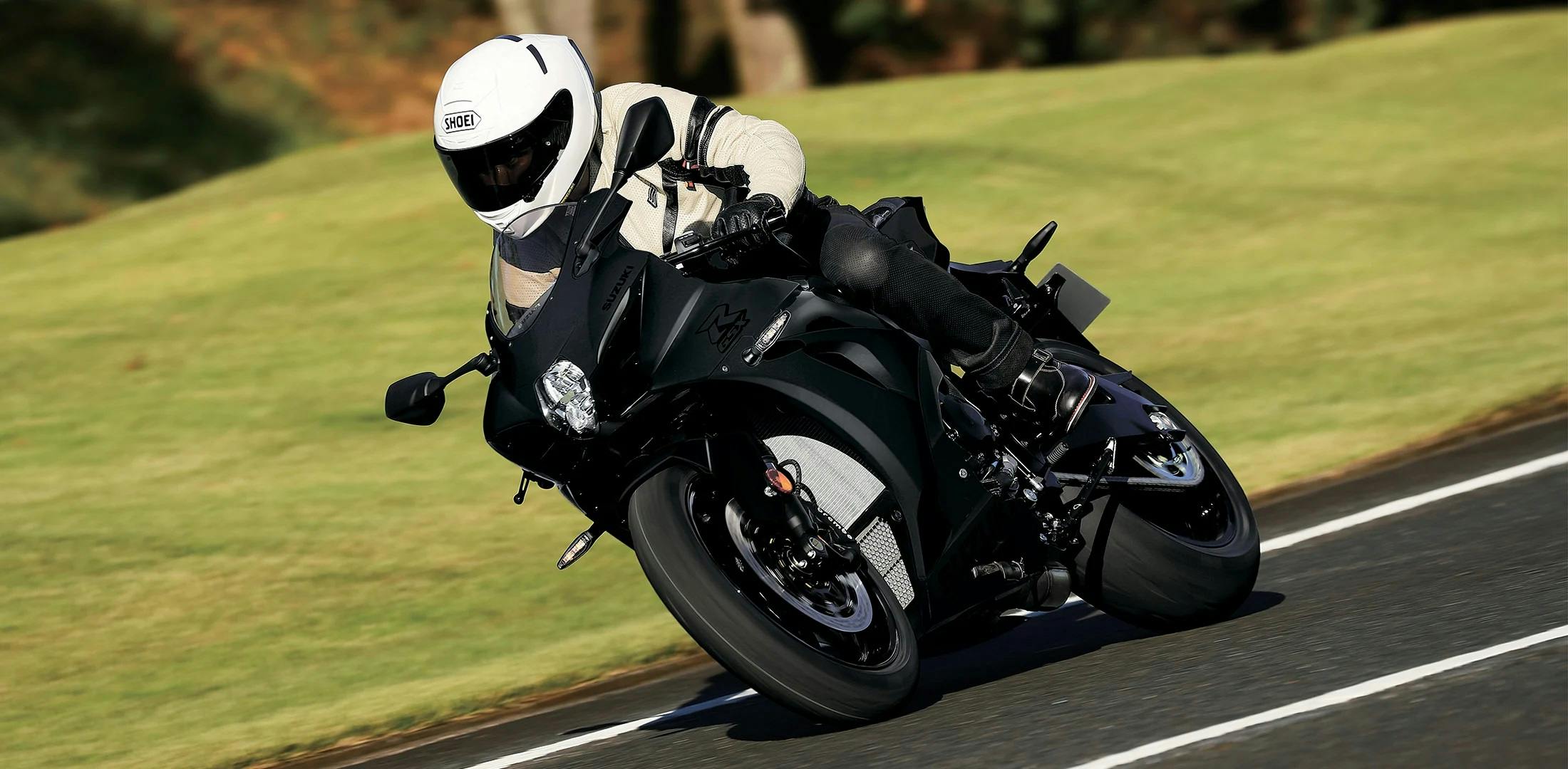 Suzuki GSX-R1000 in Metallic Mat Black No. 2 colour on the road
