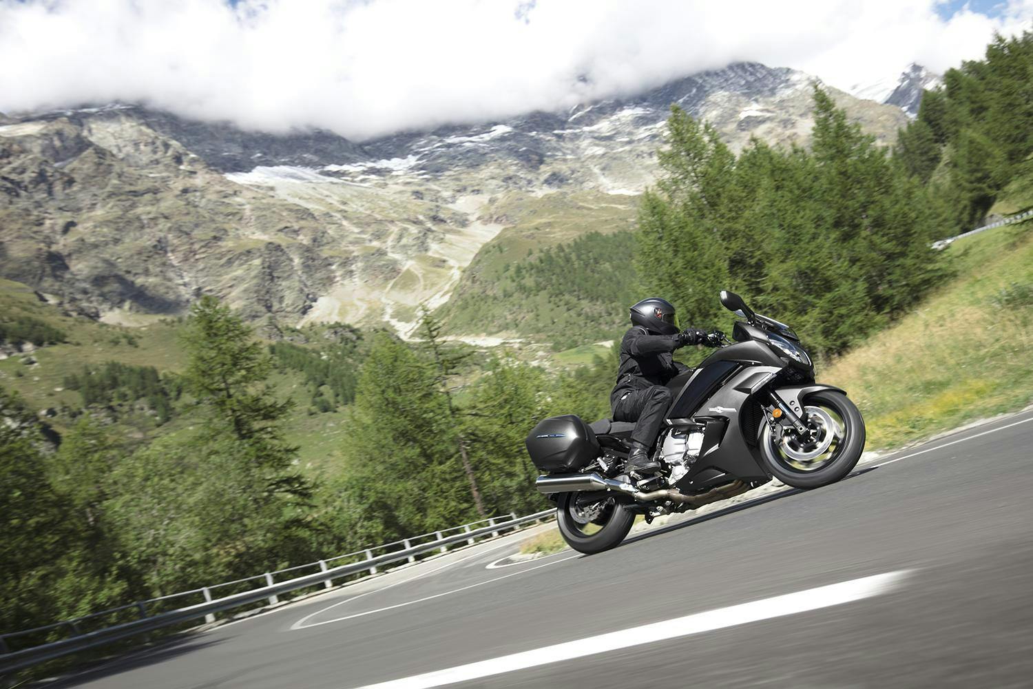 YAMAHA FJR1300AE in Gun Metal colour on the road