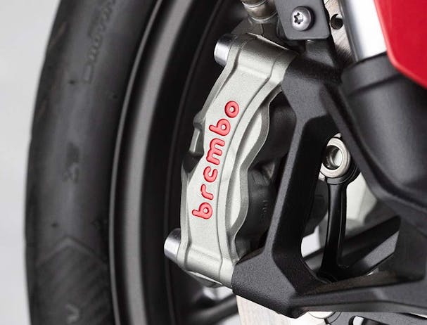 Tiger 900 GT Pro brakes