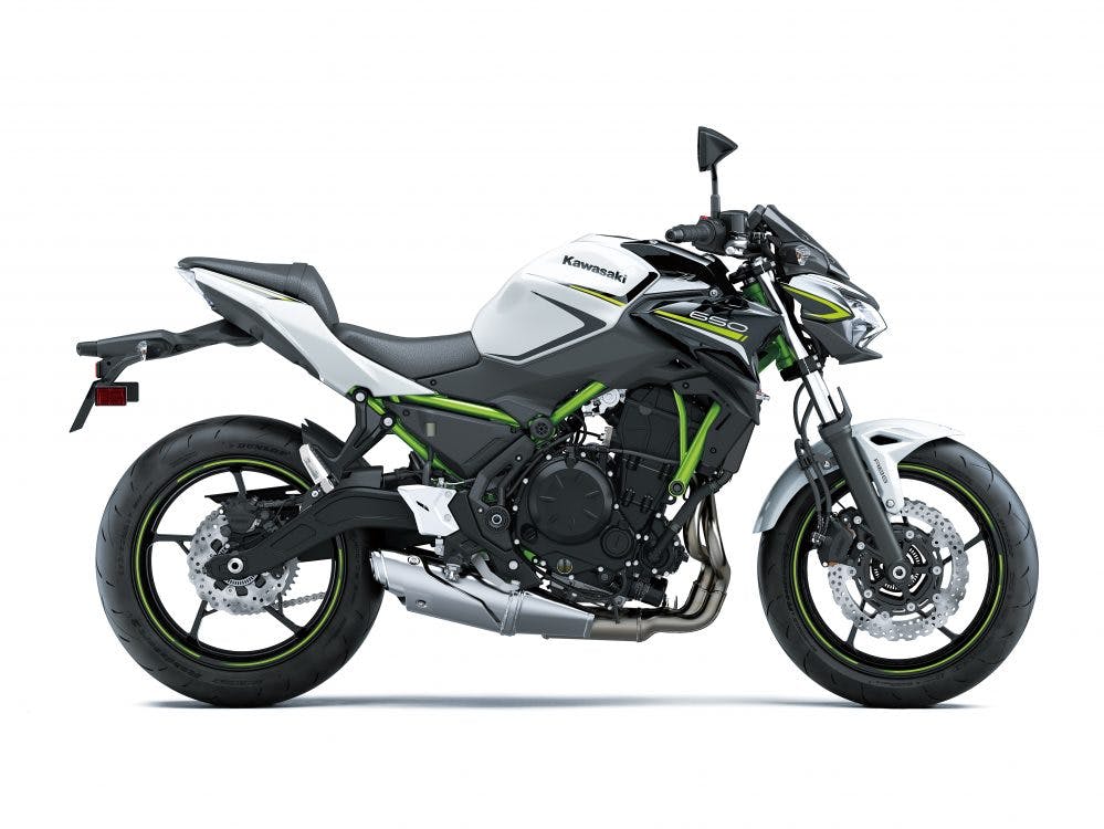 Kawasaki Z650L in Pearl Blizzard White with Metallic Spark Black colour