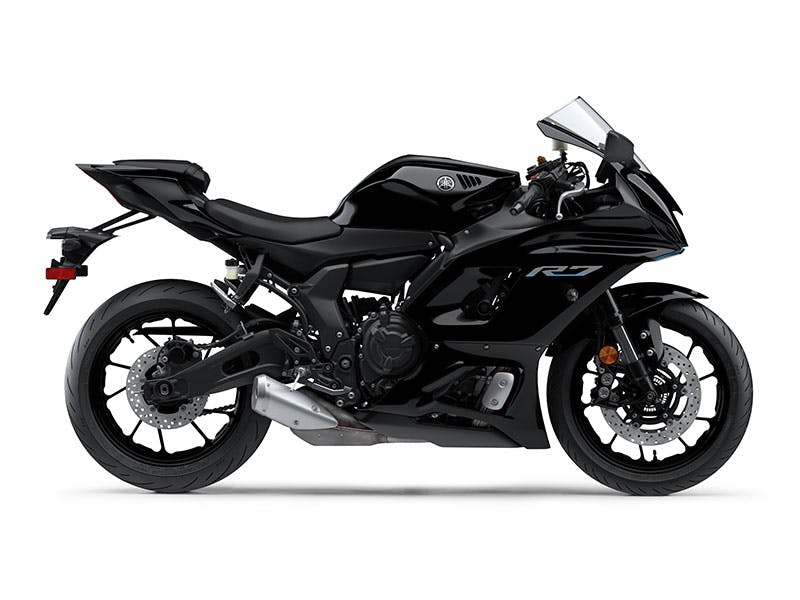 Yamaha R7HO in Yamaha Black colour