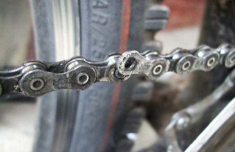 broken bike chain