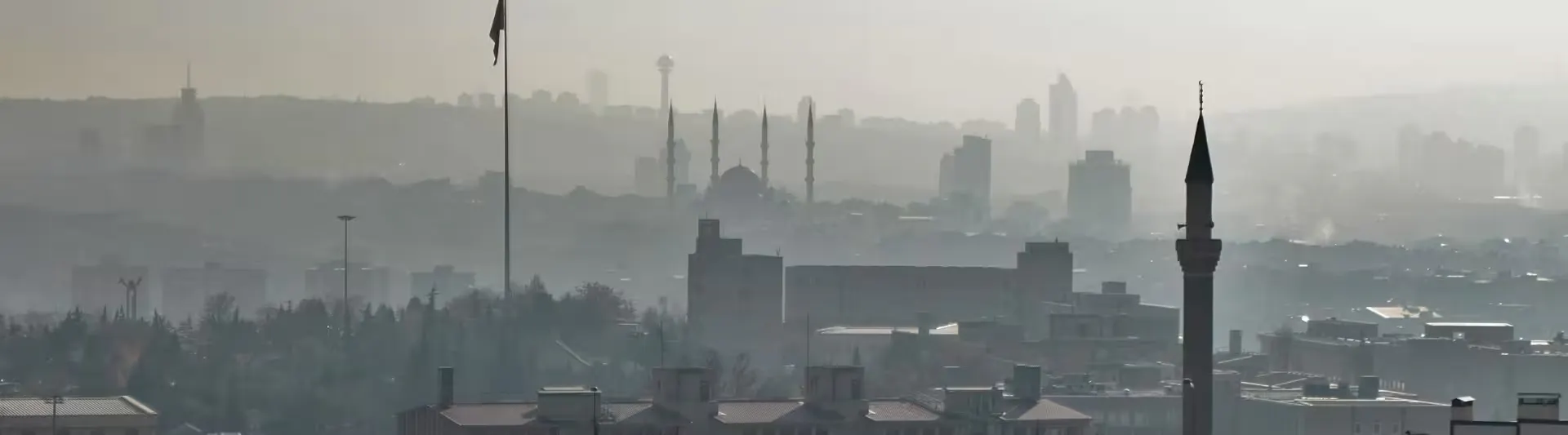 Sisin içinde uzanan Ankara şehir manzarası, Gaziantep - Ankara otobüs bileti kapak görseli