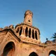 İzmir’in simgesi Konak Saat Kulesi ikonu; biletiniz.com İzmir tarihi yerler ve şehir rehberi logosu.