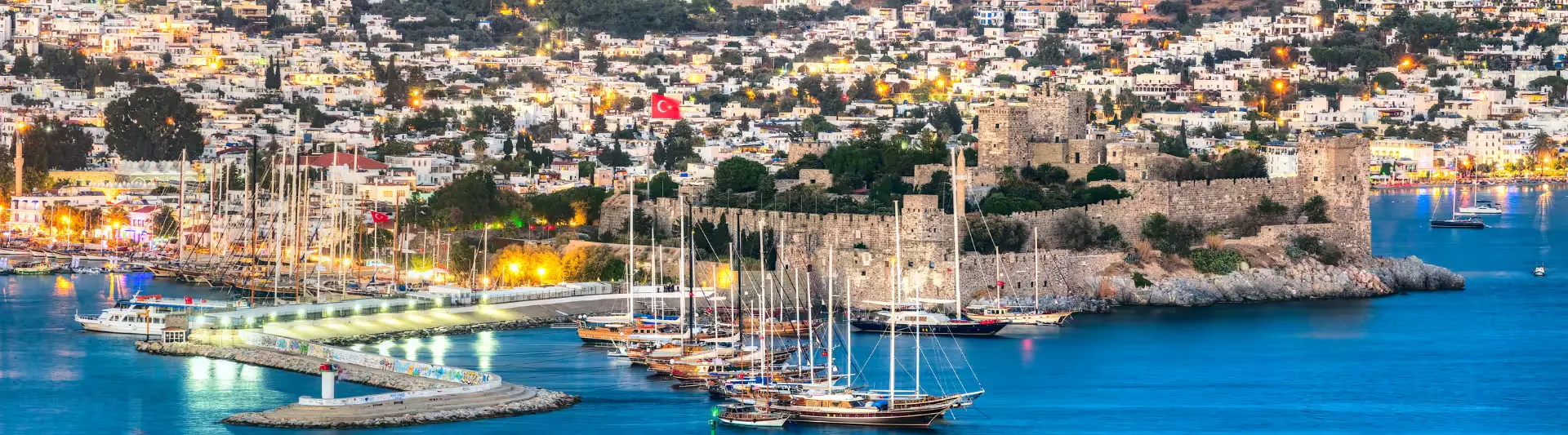 Bodrum Kalesi ve liman çevresindeki merkez manzarası, İzmir Bodrum otobüs bileti kapak görseli