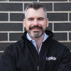 Chris Roe: gestionnaire de projet Billdr