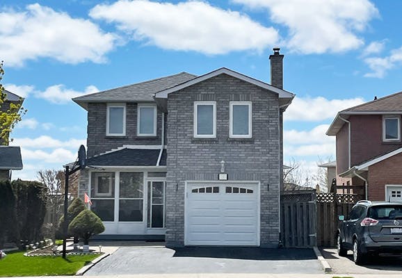 Start my renovation Houses in Brampton, Ontario