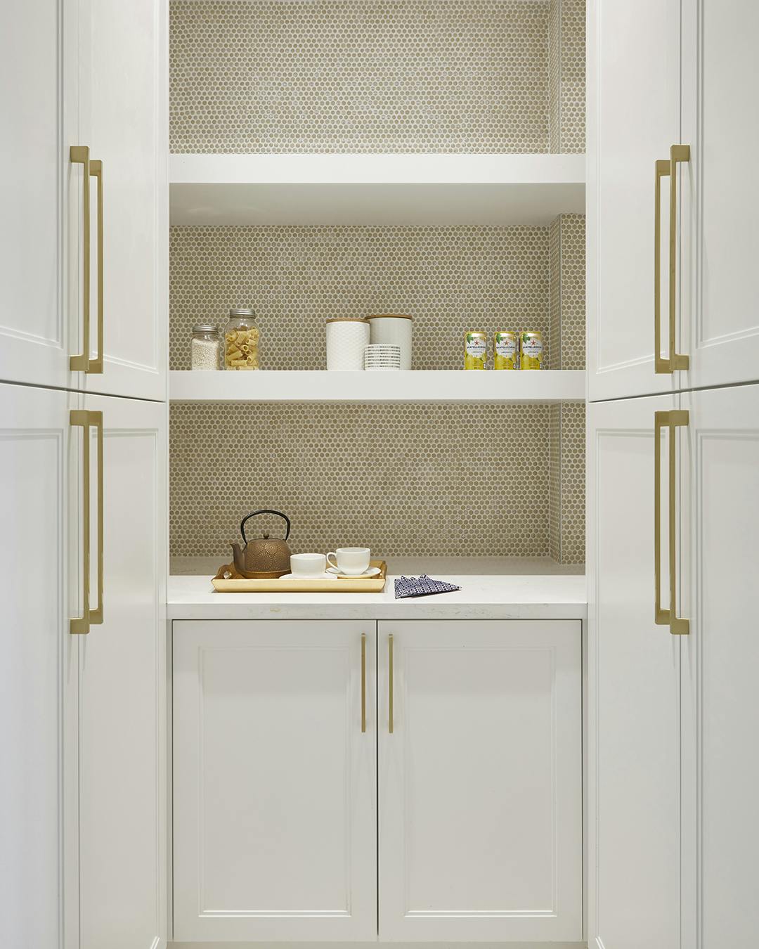 Open storage with chic tiling
