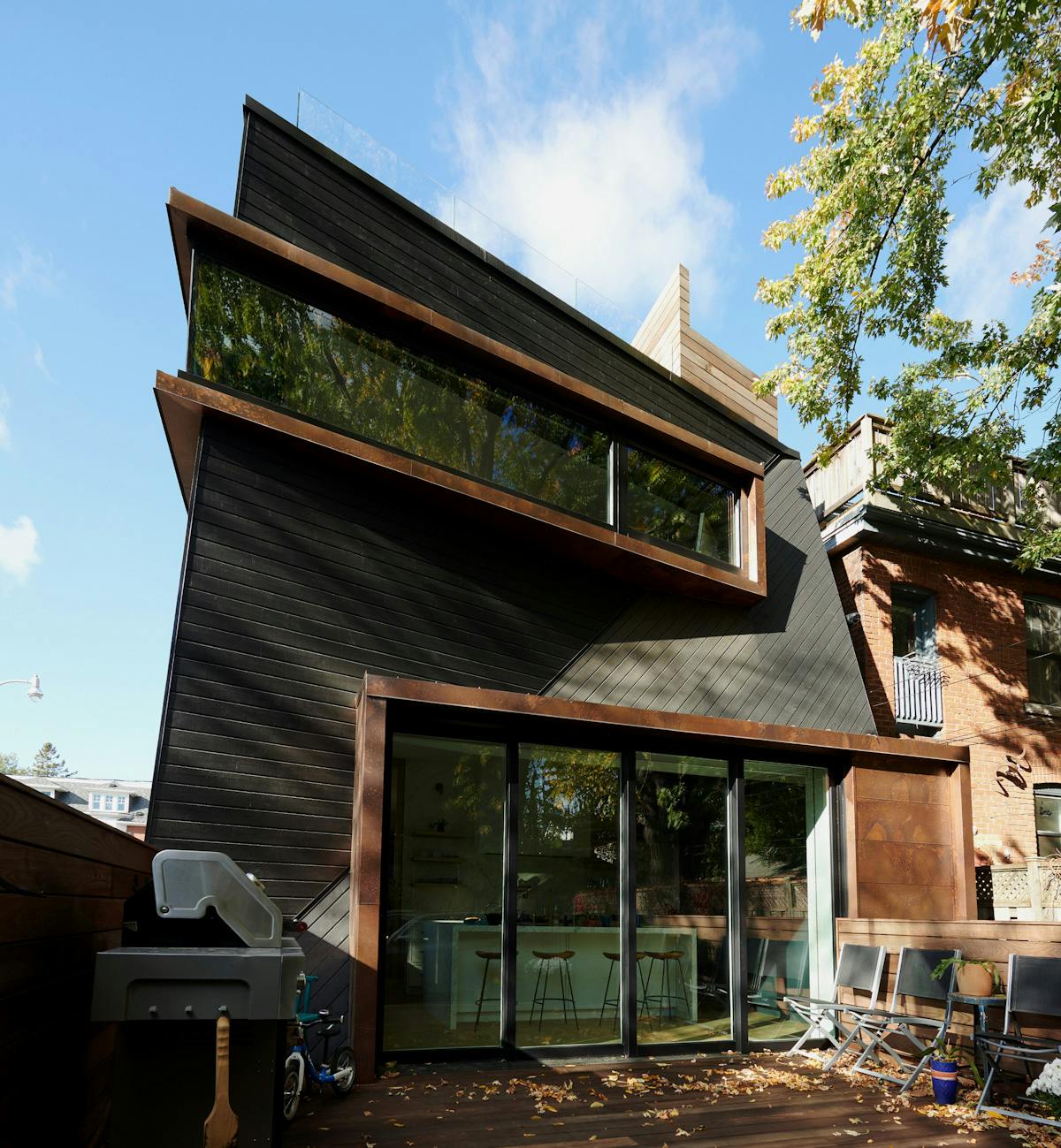 Côté maison vue sur la cuisine Vue sur une cuisine