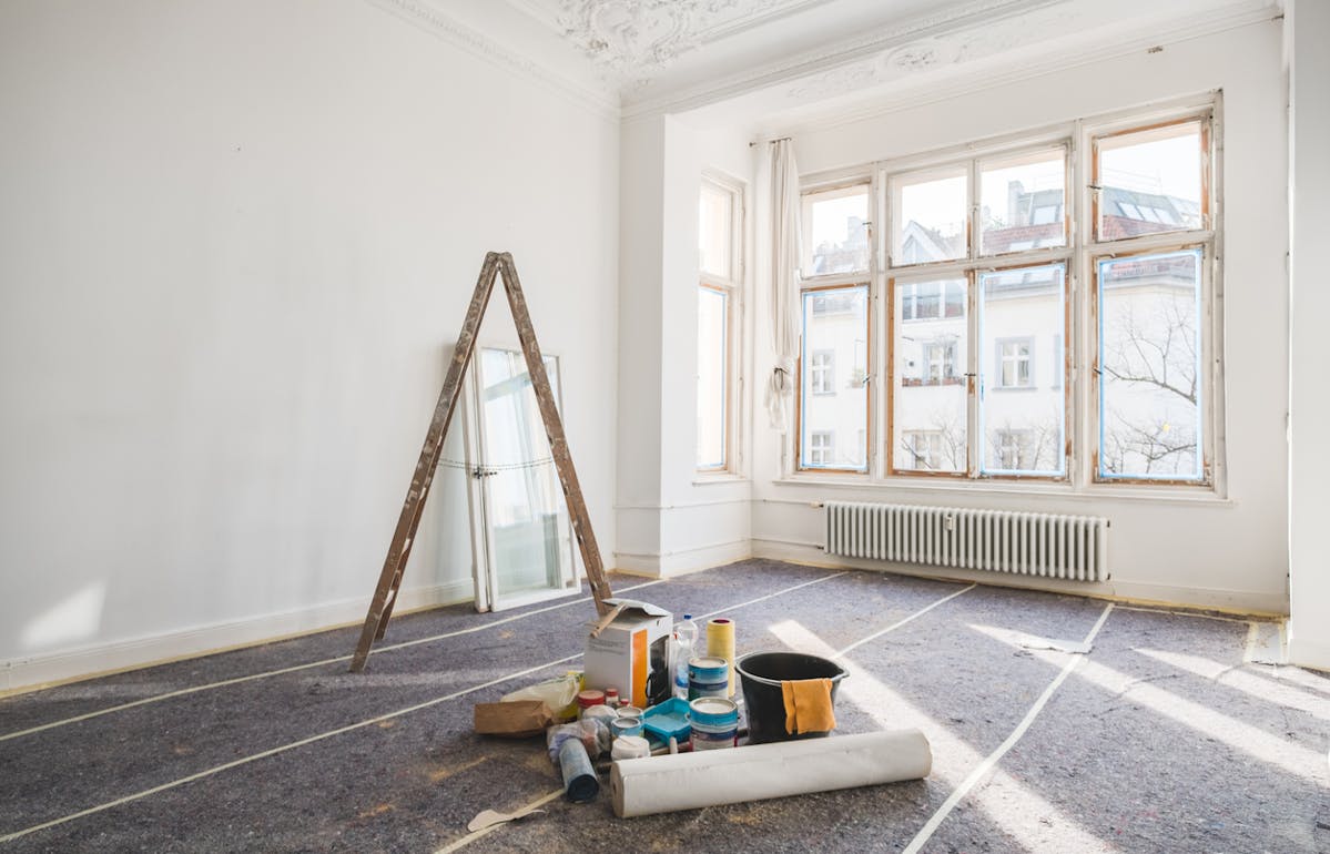 Home renovation preparation: How to protect your space and minimize cleanup Rénovation d'un logement pendant la construction
