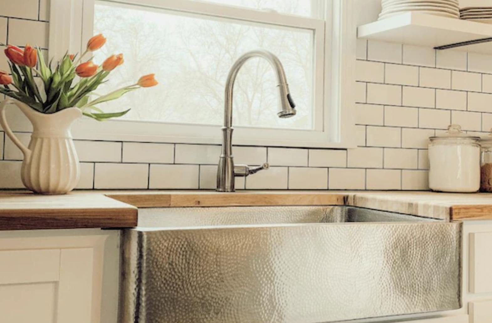 Farmhouse sinks, three ways Stainless steel farmhouse sink