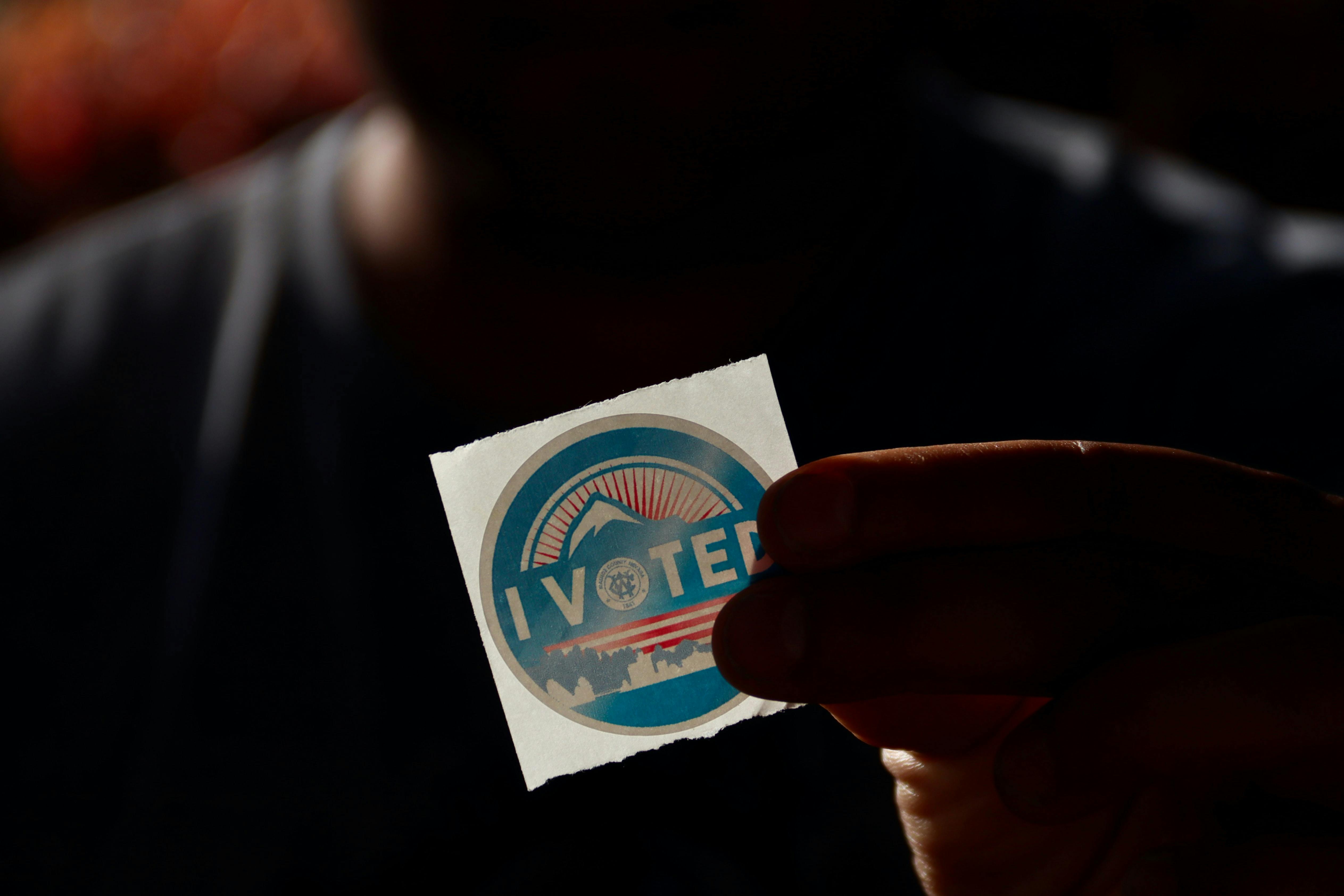 I voted sticker - Photo by Manny Becerra on Unsplash