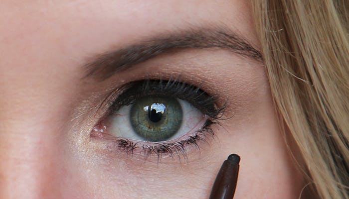 The Easiest Smudged Liner Doesn't Require a | Birchbox Mag