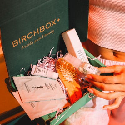Exclusive Birchbox member market with discounted top beauty brands