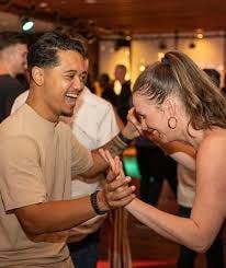 latin thursday mavis