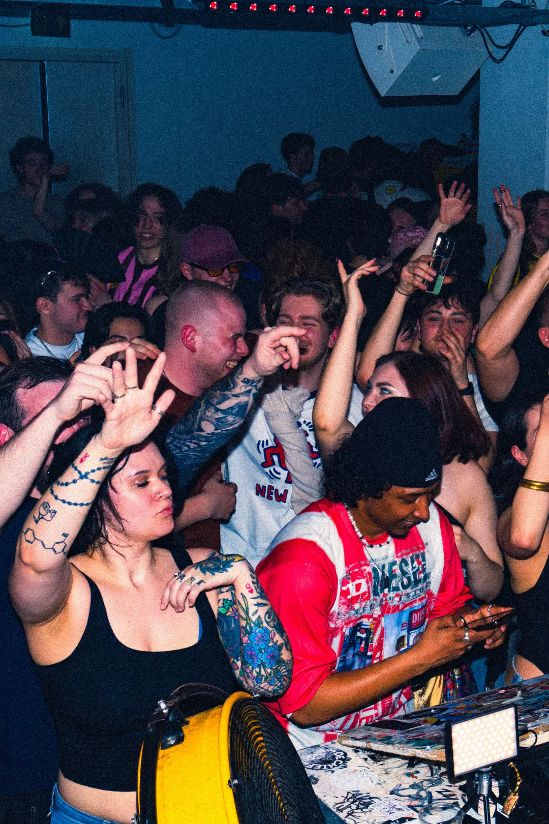 Dancing crowd | LINK UP x BUBBLING BABY @ BIRD