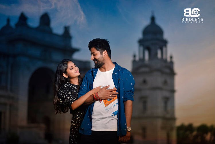 cutest pre wedding shoot poses