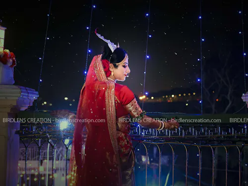 bengali bride photoshoot pose