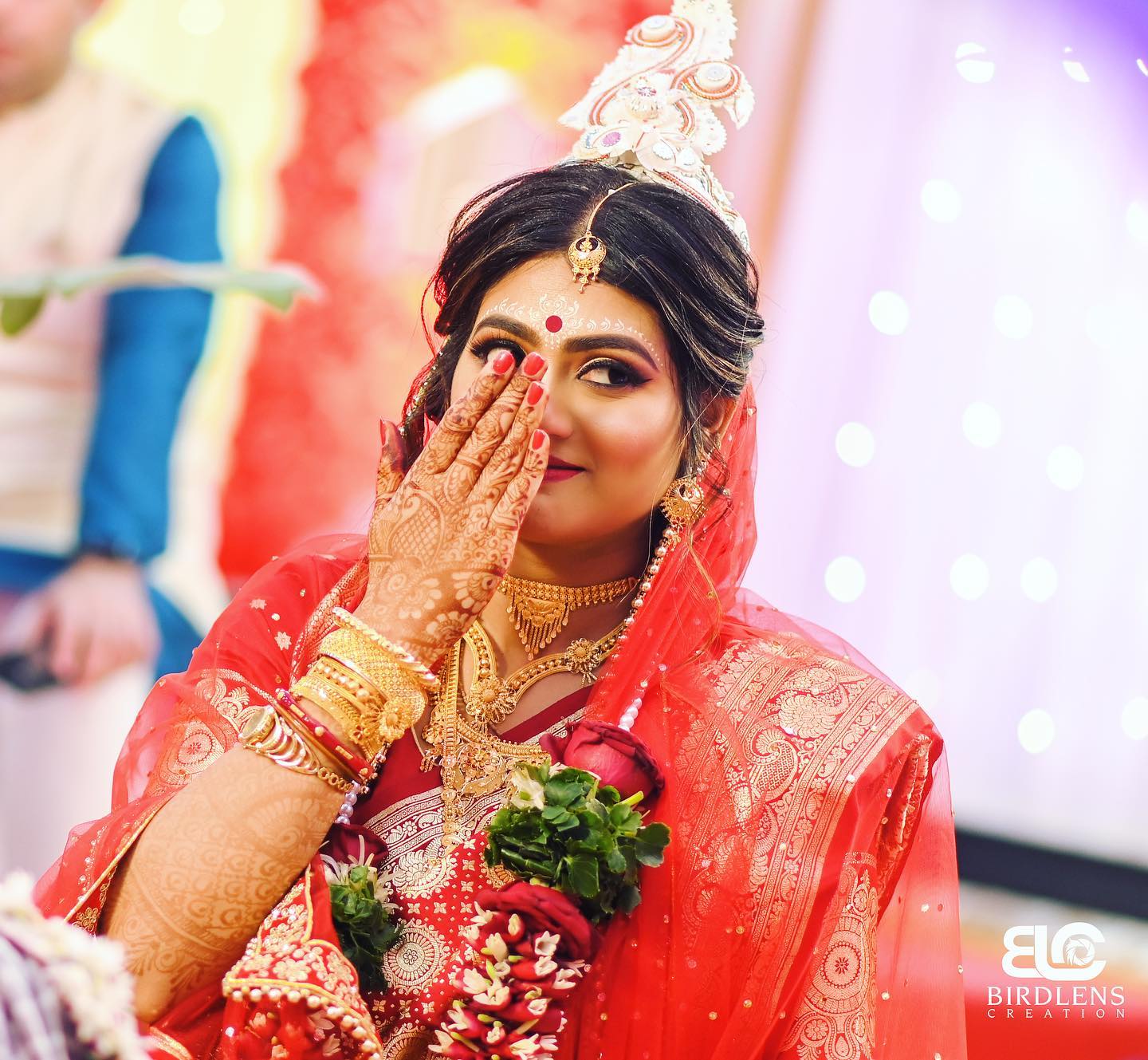 Top 30 Trending Bengali Bride Looks  WeddingBazaar