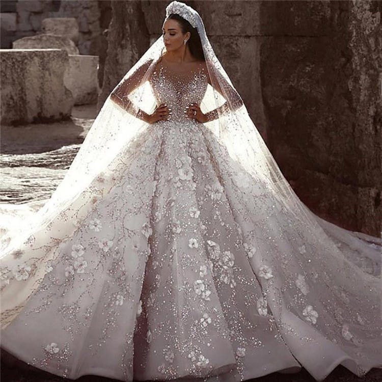 stunning wedding attire for brides