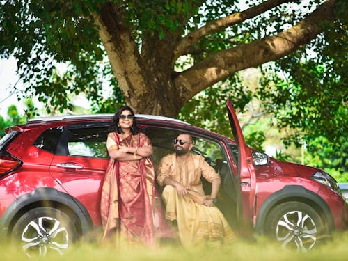 beautiful bengali couple