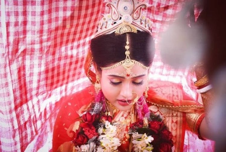 best pose for bride