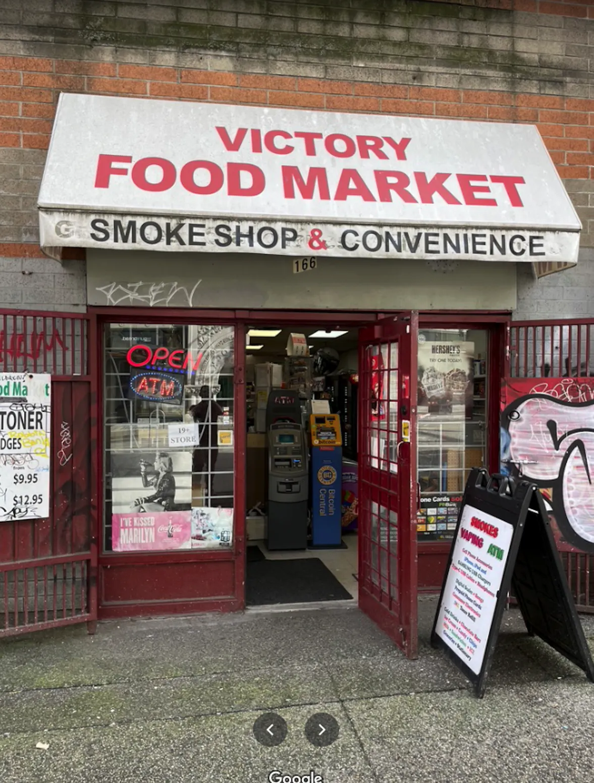 victory food market front