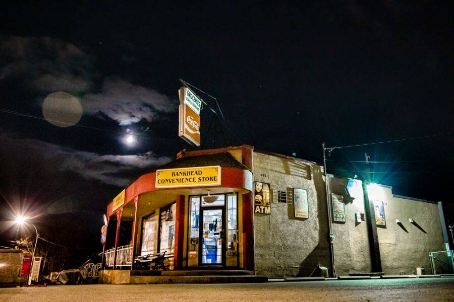 Bankhead Store - 1396 Bernard Ave Kelowna BC - Bitcoin Central ATM Machines