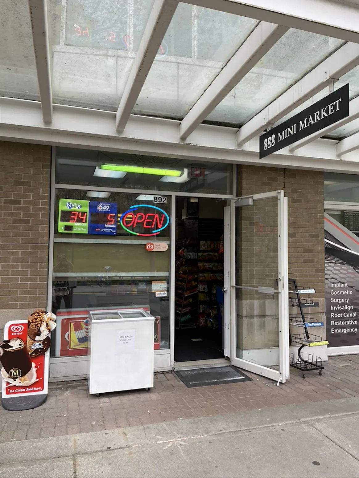 888-grocery-mart-vancouver-bc exterior bitcoin-central atm