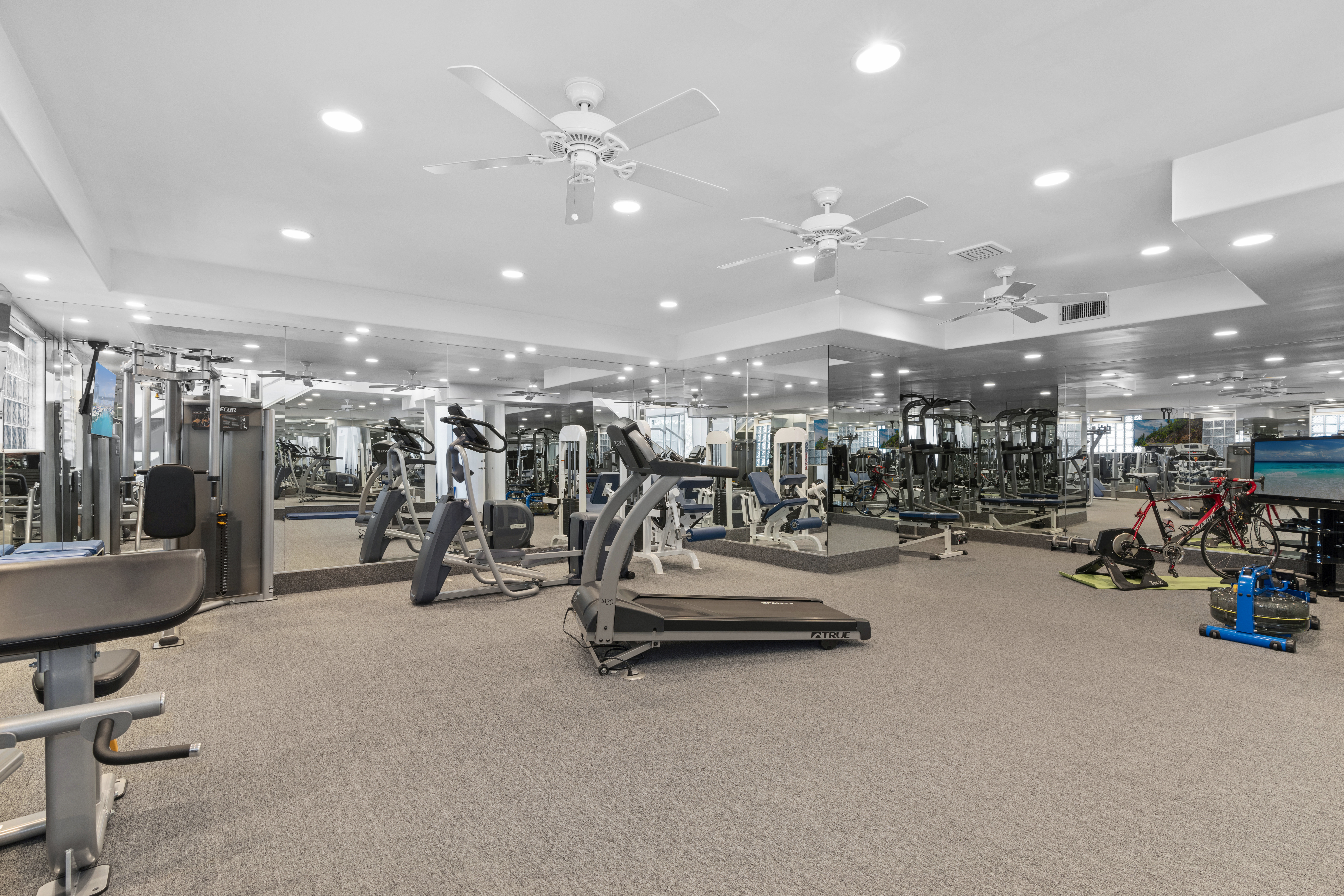 Specialty Rooms