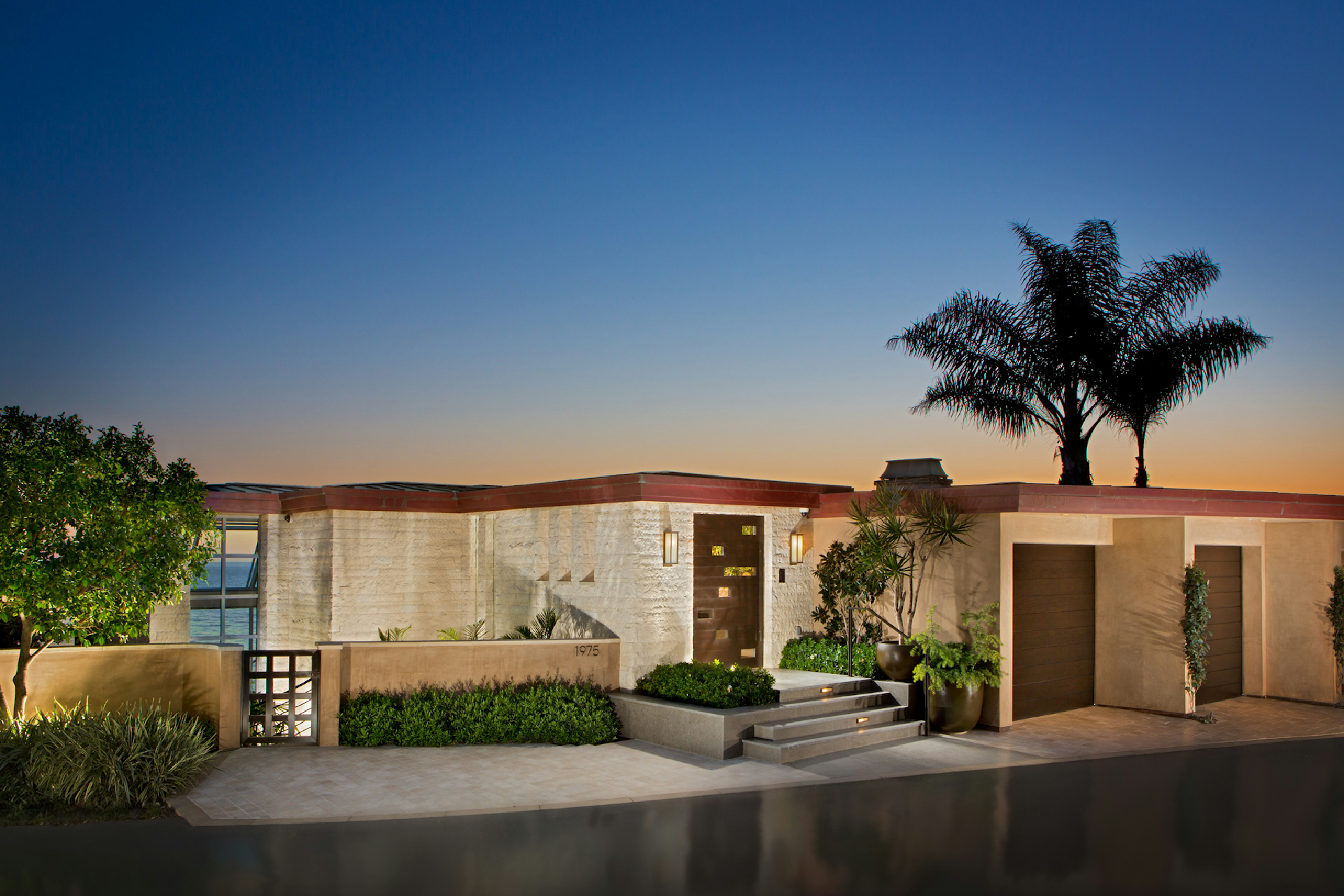 Woods Cove Contemporary