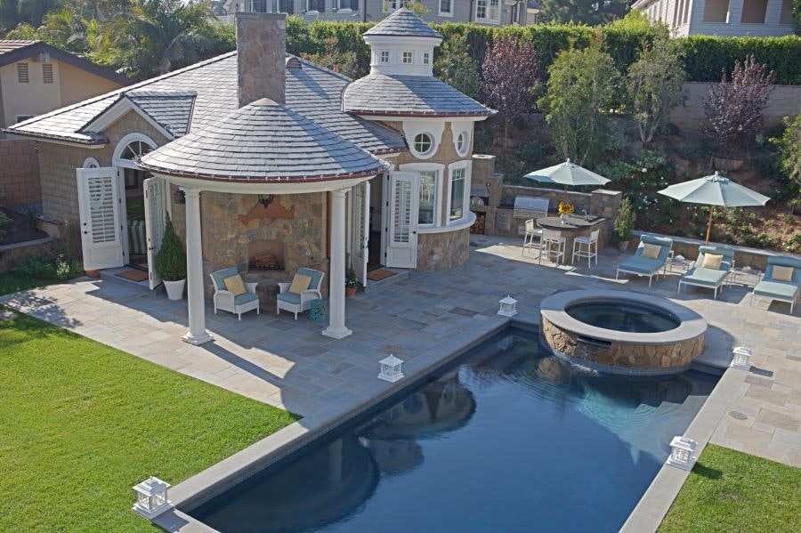 Classic Cape Cod home in Big Canyon
