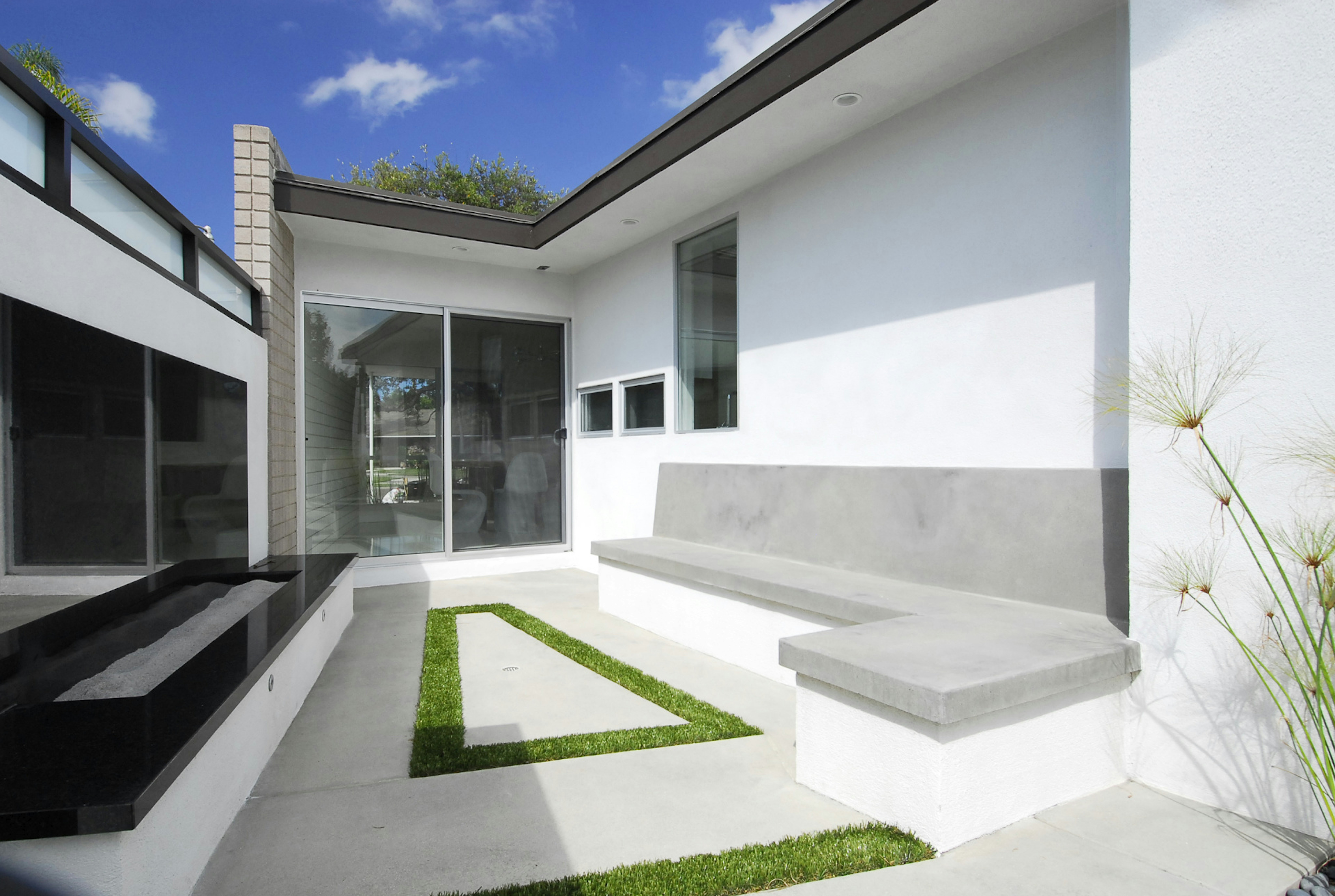 Remodel and Revitalize Mid-Century Modern Home maintaining the original design integrity