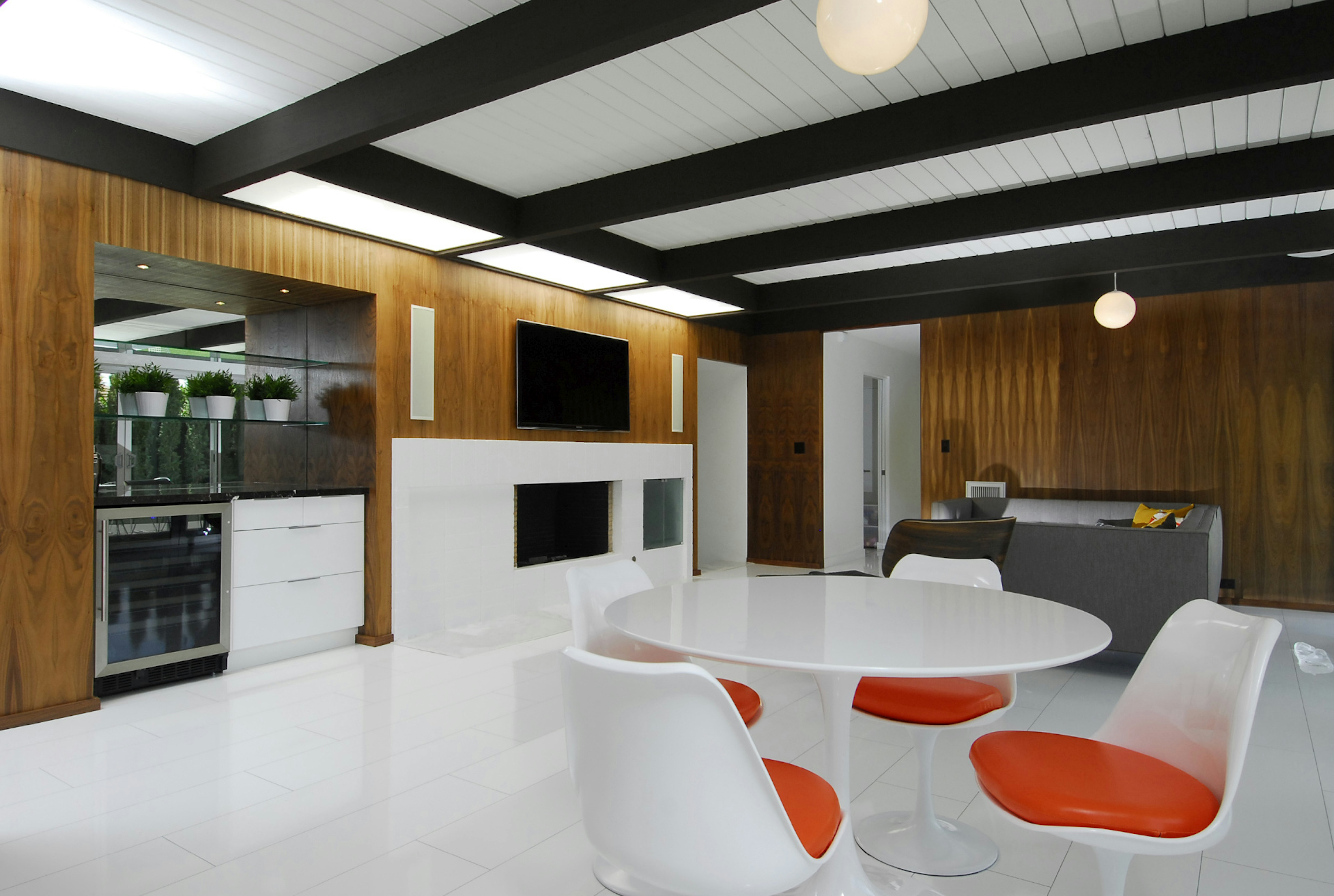 Remodel and Revitalize Mid-Century Modern Home maintaining the original design integrity