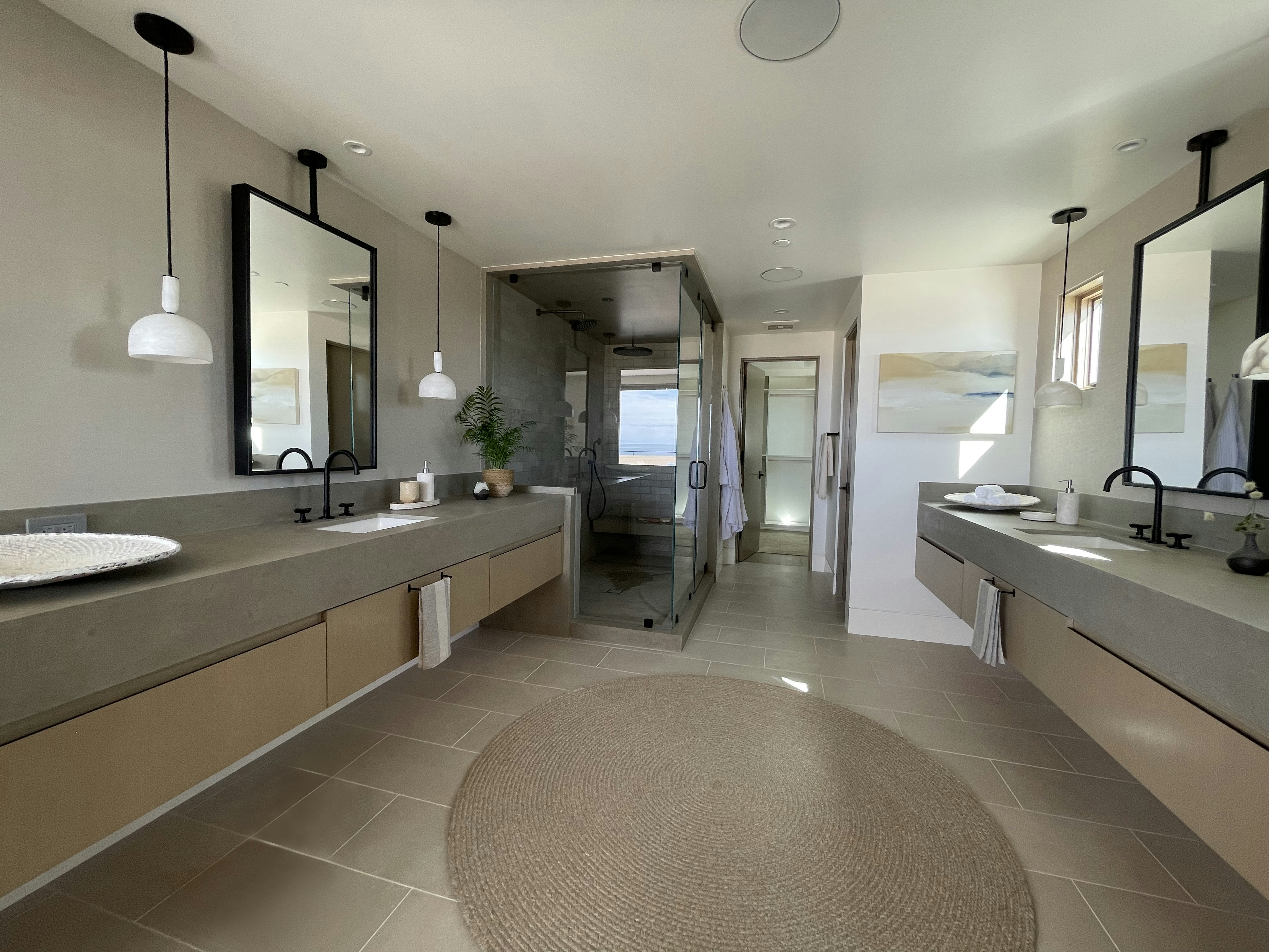 Contemporary Oceanfront